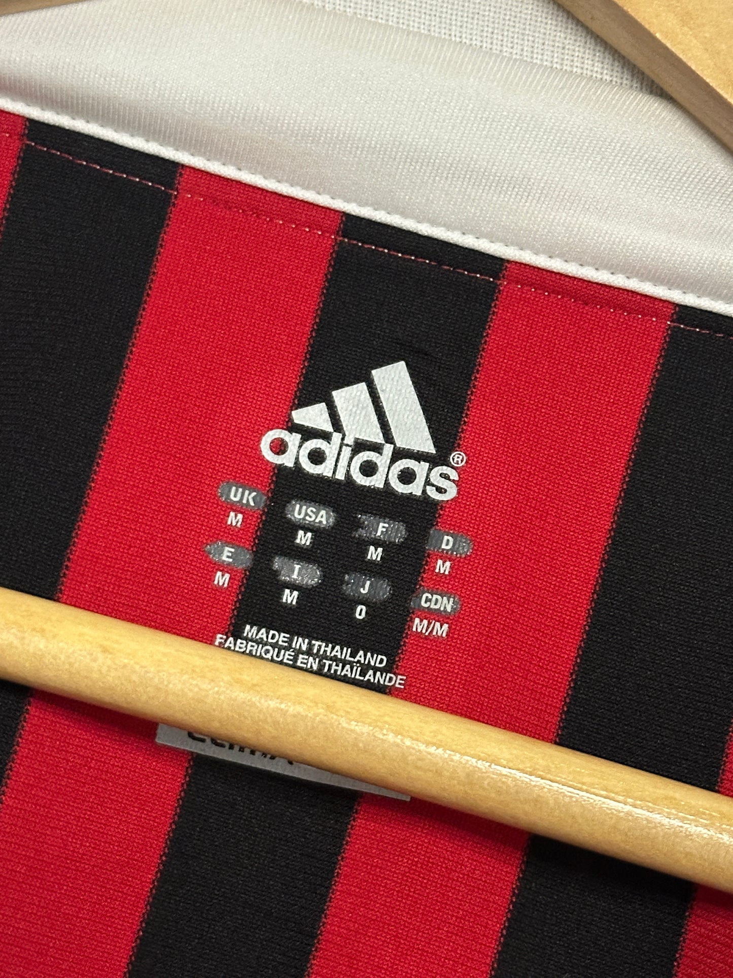 Zlatan Ibrahimovic AC Milan 2011-12 home football shirt (M)