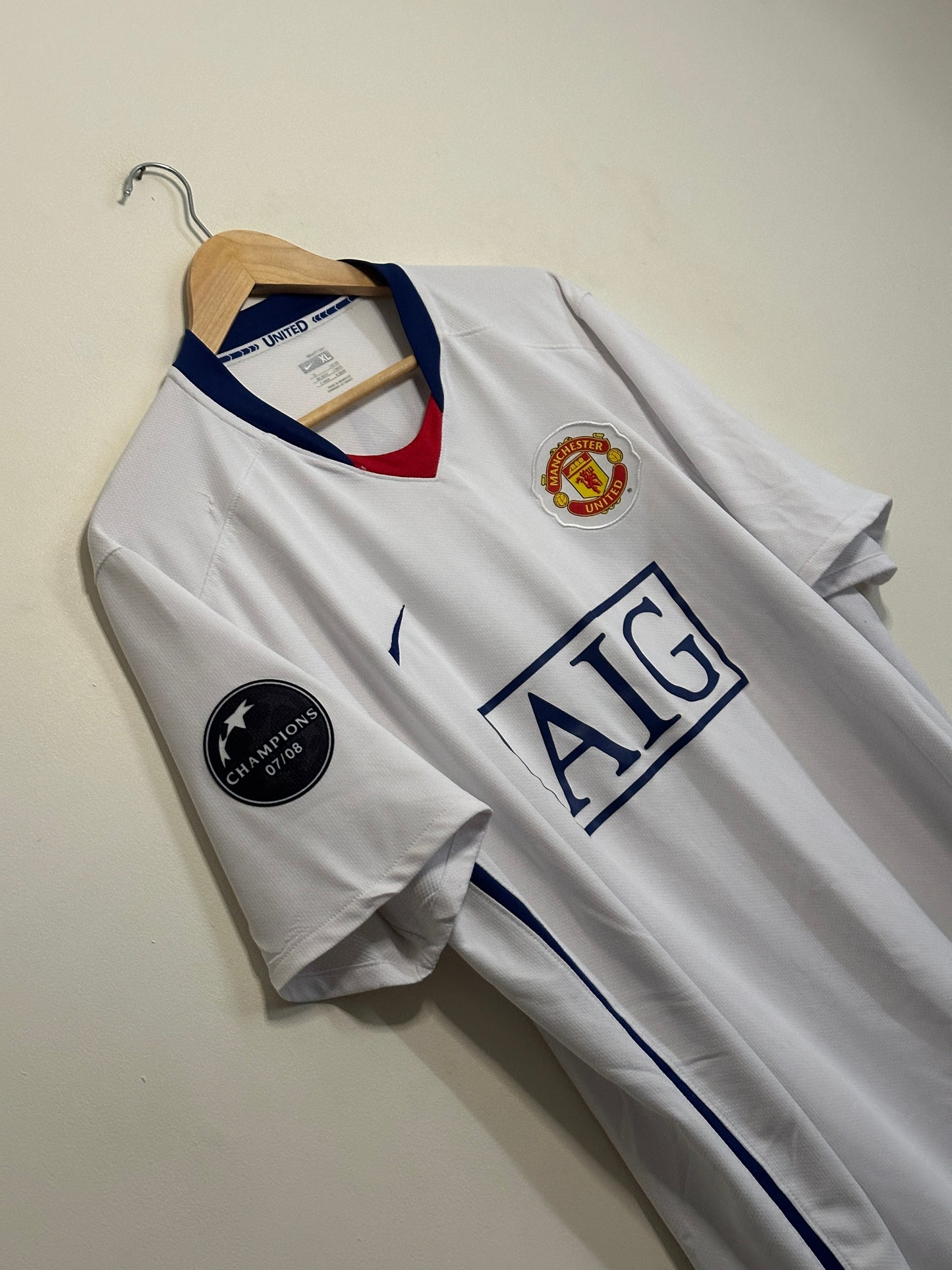 Cristiano Ronaldo Manchester United 2008-09 away football shirt (XL)