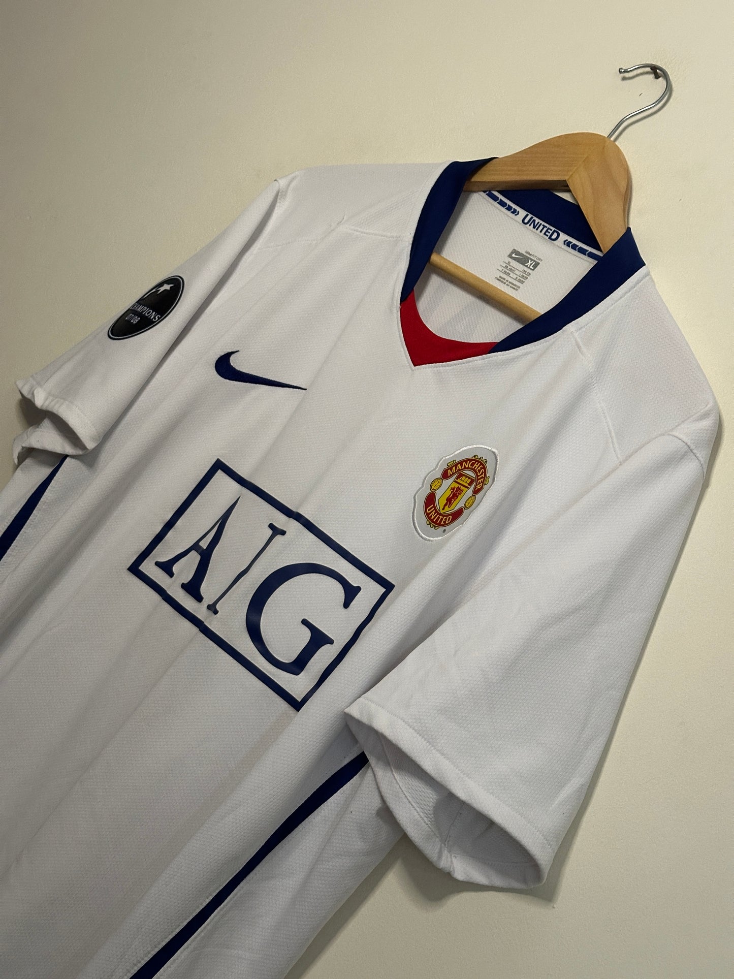 Cristiano Ronaldo Manchester United 2008-09 away football shirt (XL)