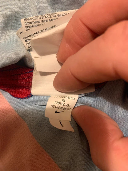 Neymar JR FC Barcelona 2016-17 home football shirt (XL)