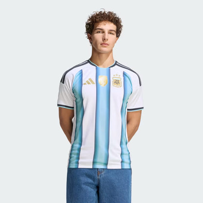 Argentina 2026 World Cup home football shirt (M)