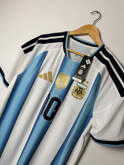 Lionel Messi Argentina 2026 home football shirt CLIMACOOL+ (M)