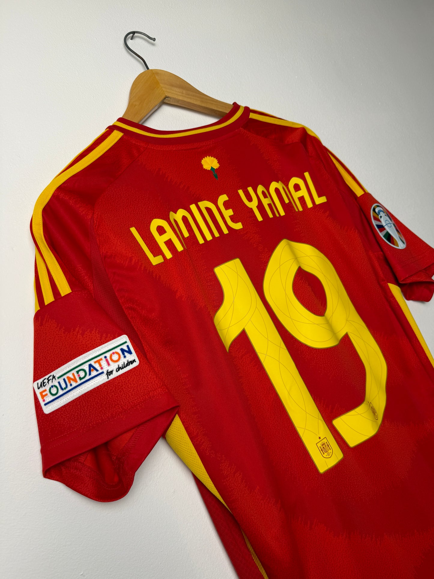 Lamine Yamal Spain Euro 2024 Final home football shirt (L)