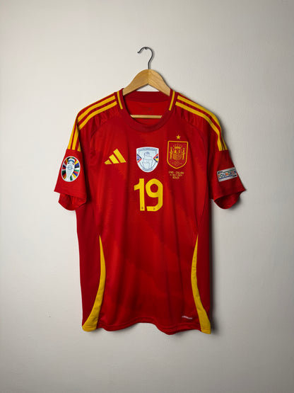 Lamine Yamal Spain Euro 2024 Final home football shirt (L)