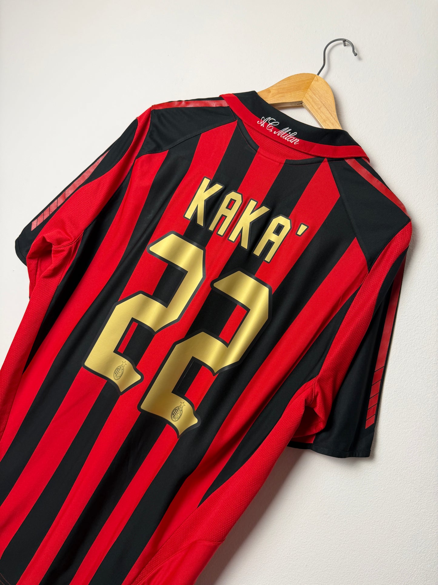 Kaka AC Milan 2005-06 home football shirt (L)