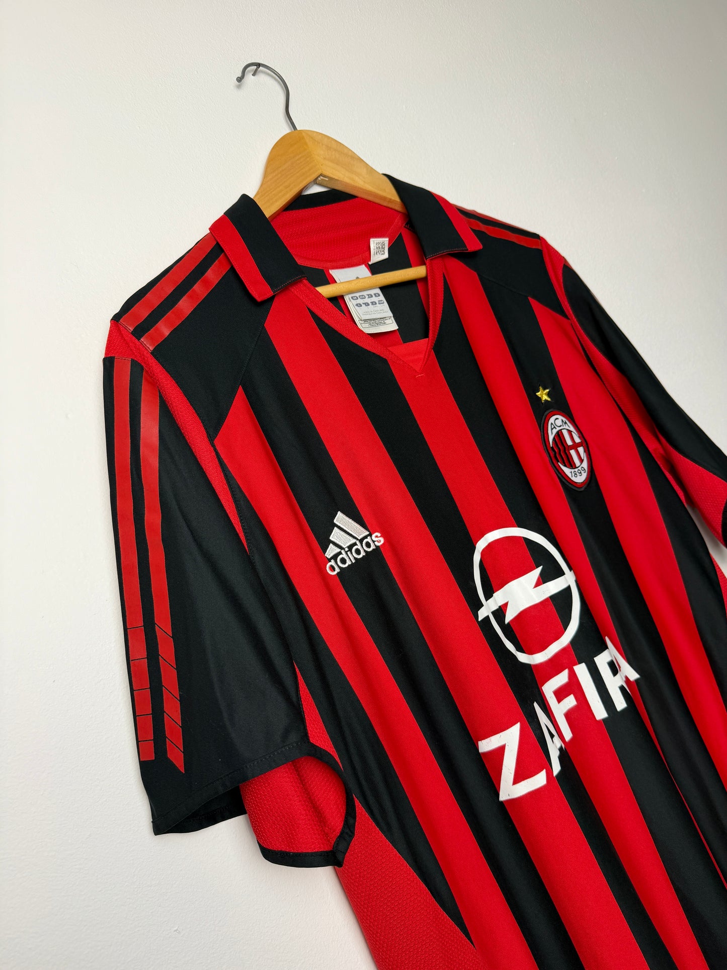 Kaka AC Milan 2005-06 home football shirt (L)