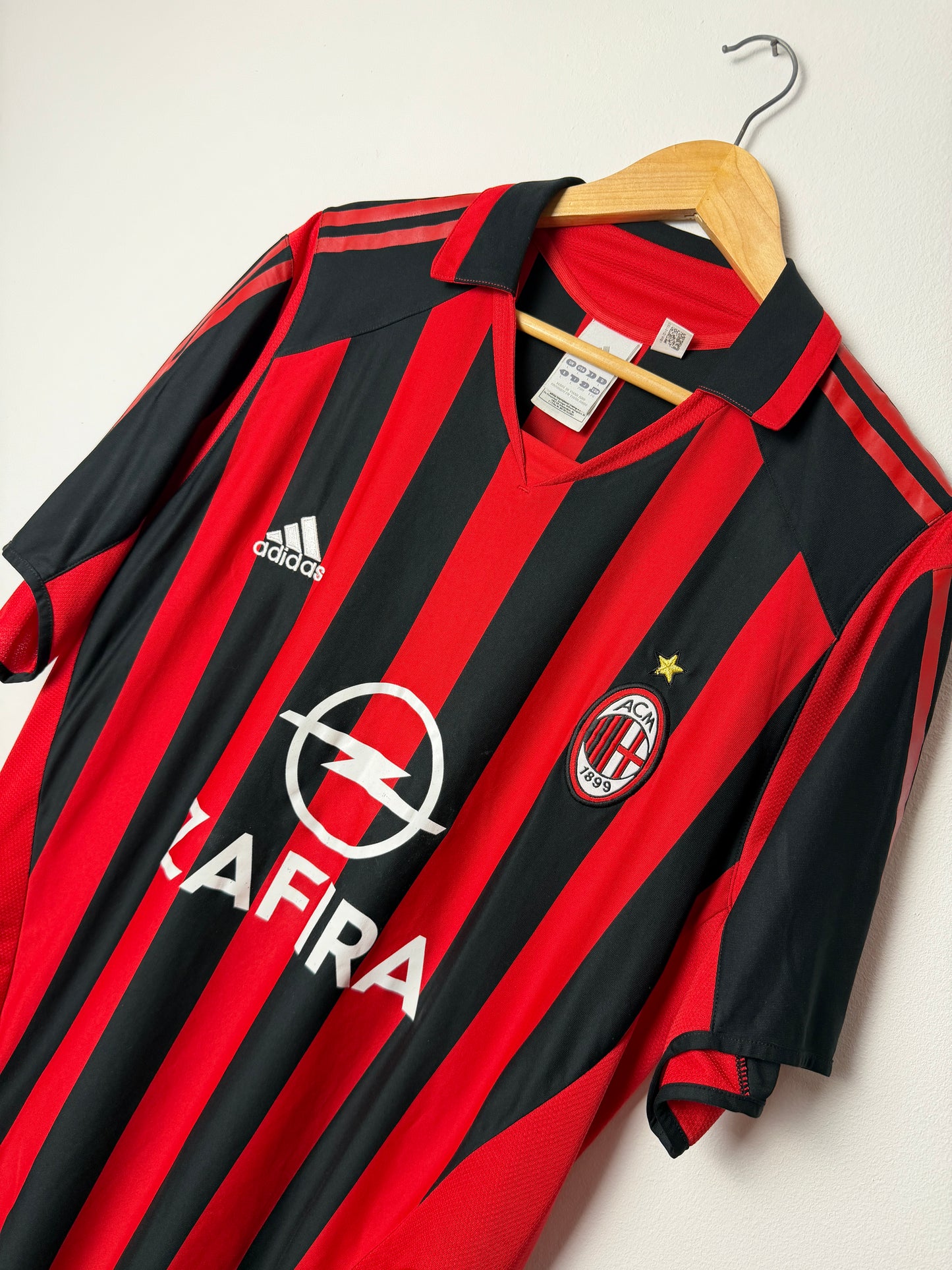 Kaka AC Milan 2005-06 home football shirt (L)