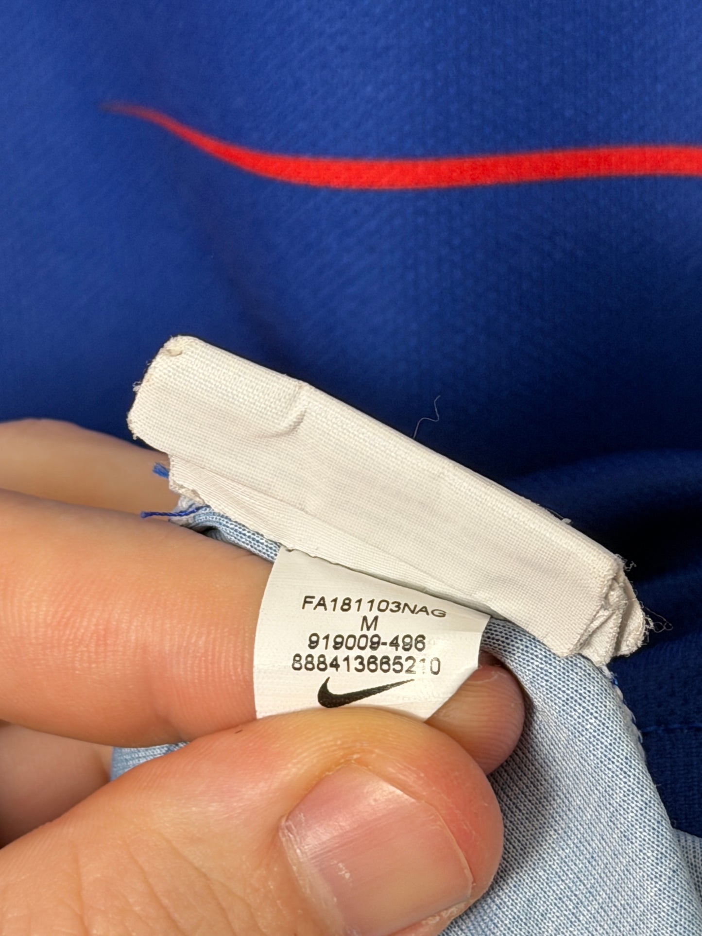 Eden Hazard Chelsea FC 2018-19 home football shirt (M)