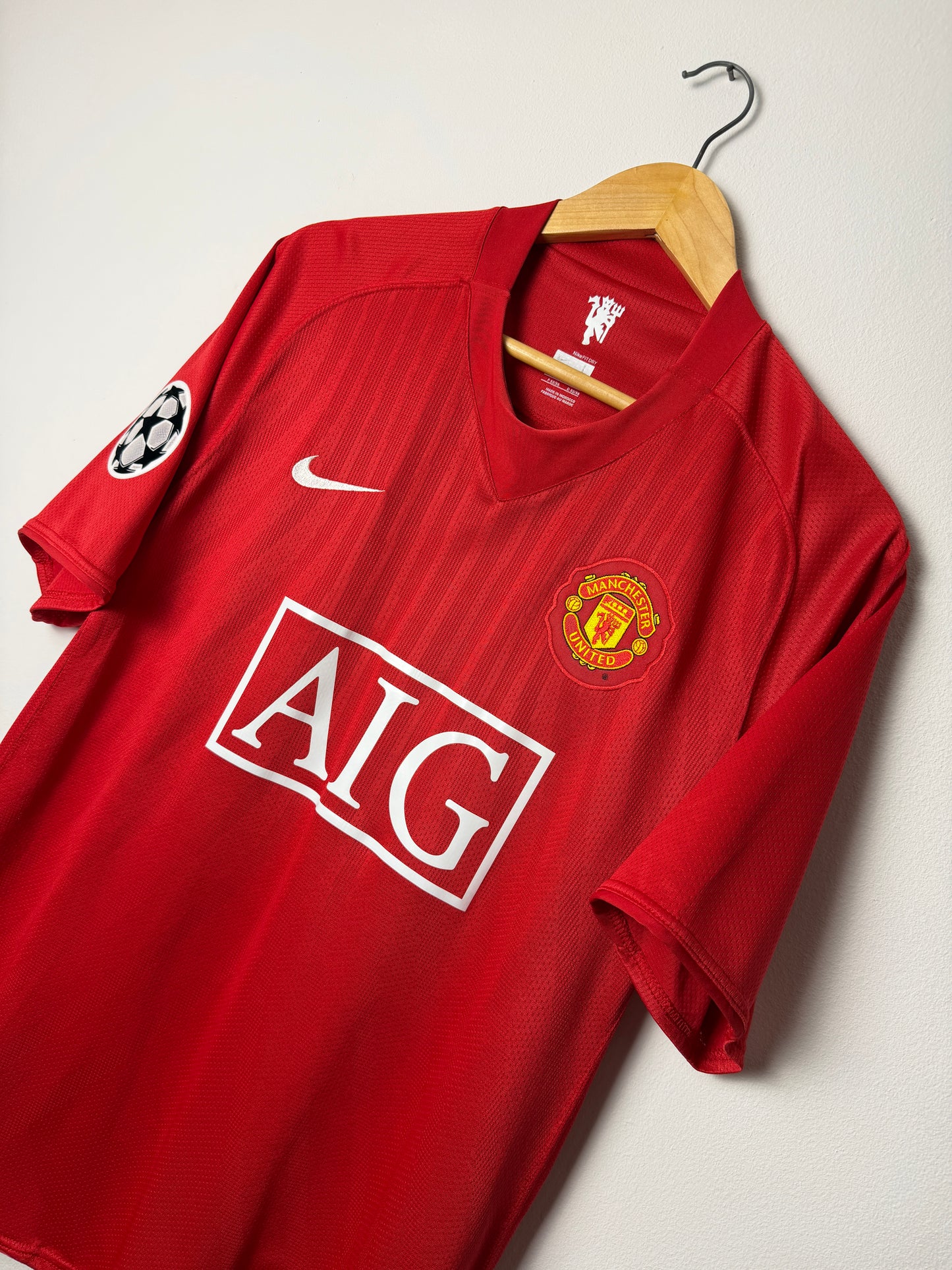 Cristiano Ronaldo Manchester United 2007-09 home football shirt (L)