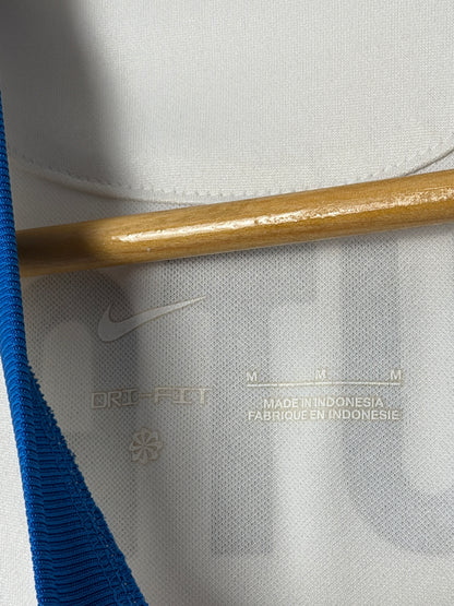 Lautaro Martinez Inter Milan 2021-22 away football shirt (M)