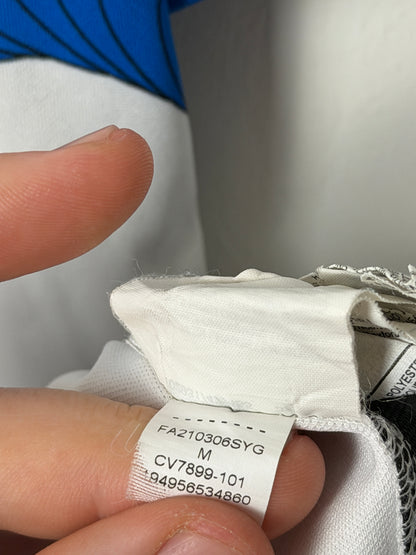 Lautaro Martinez Inter Milan 2021-22 away football shirt (M)