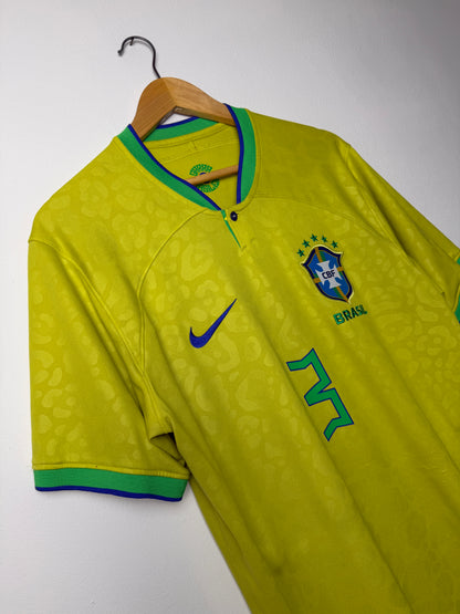 Thiago Silva Brazil 2022 home football shirt (L)