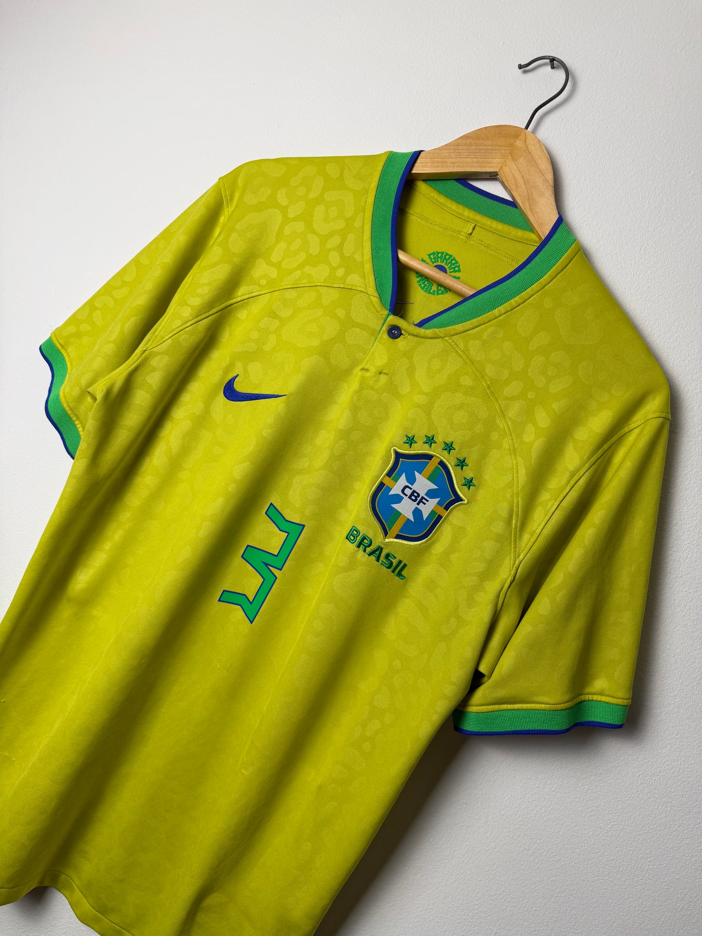 Thiago Silva Brazil 2022 home football shirt (L)