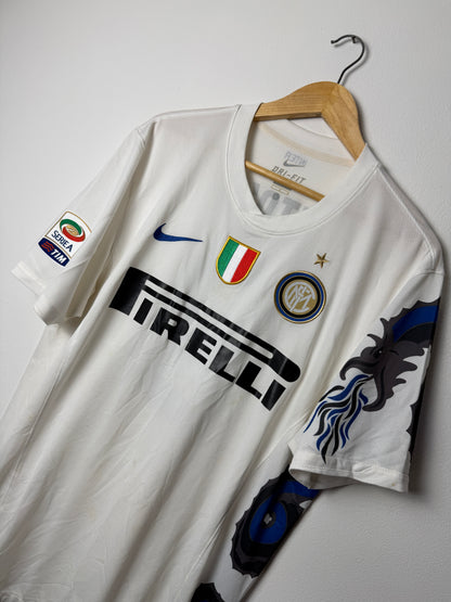 Samuel Eto'o Inter Milan 2010-11 away football shirt (L)
