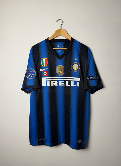 Samuel Eto'o Inter Milan 2010-11 home football shirt (XL)