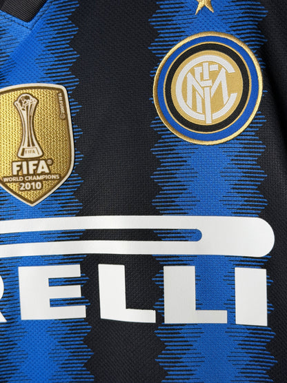 Samuel Eto'o Inter Milan 2010-11 home football shirt (XL)