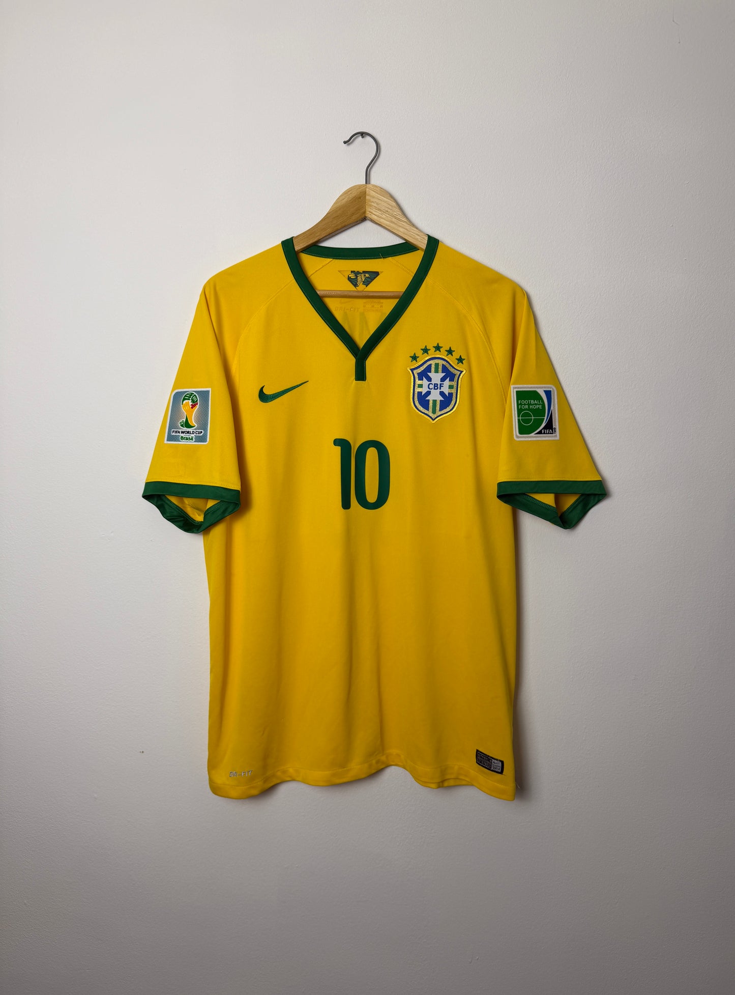 Neymar JR Brazil 2014 World Cup home football shirt (XL)