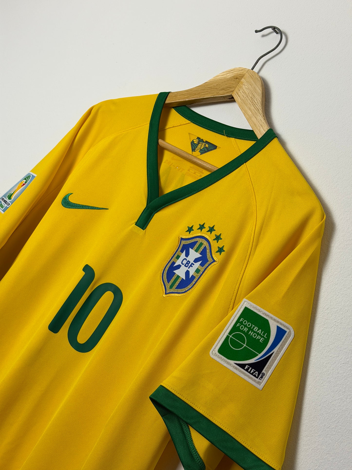 Neymar JR Brazil 2014 World Cup home football shirt (XL)