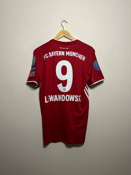 Robert Lewandowski FC Bayern Munich 2020-21 home football shirt (M)