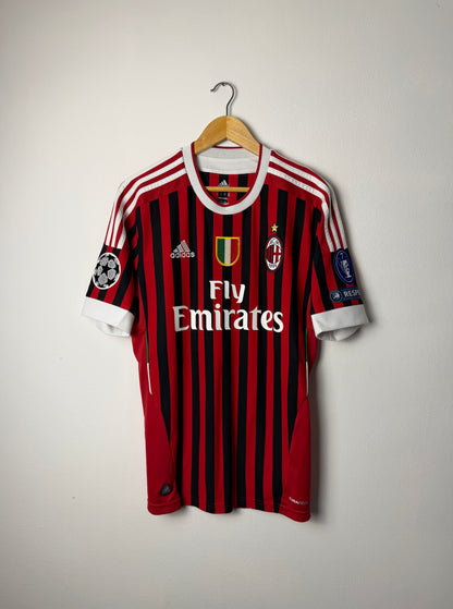 Zlatan Ibrahimovic AC Milan 2011-12 home football shirt (M)