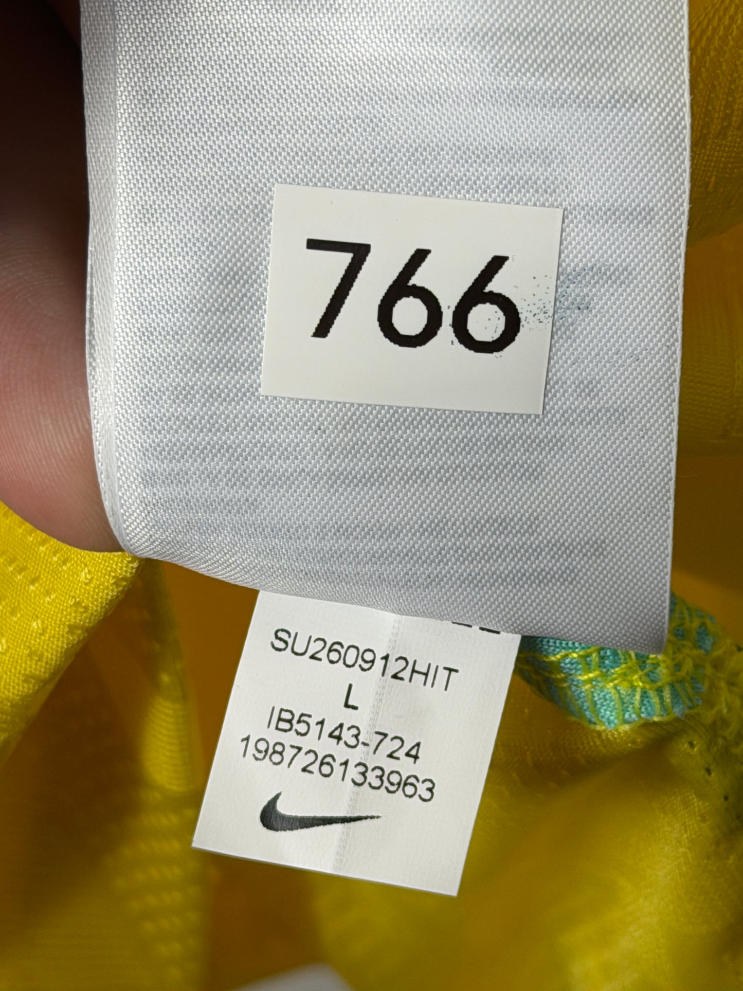 Brazil 2026 World Cup home football shirt (L)