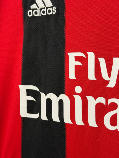Zlatan Ibrahimovic AC Milan 2010-11 home football shirt (M)