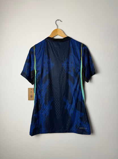 Brazil 2026 World Cup away football shirt (L)