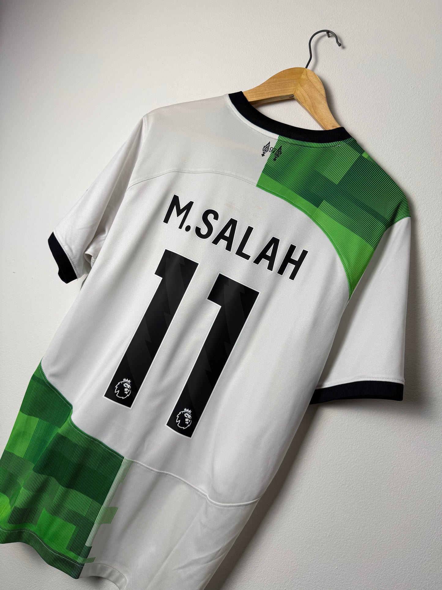 Mohamed Salah Liverpool FC 2023-24 away football shirt (L)