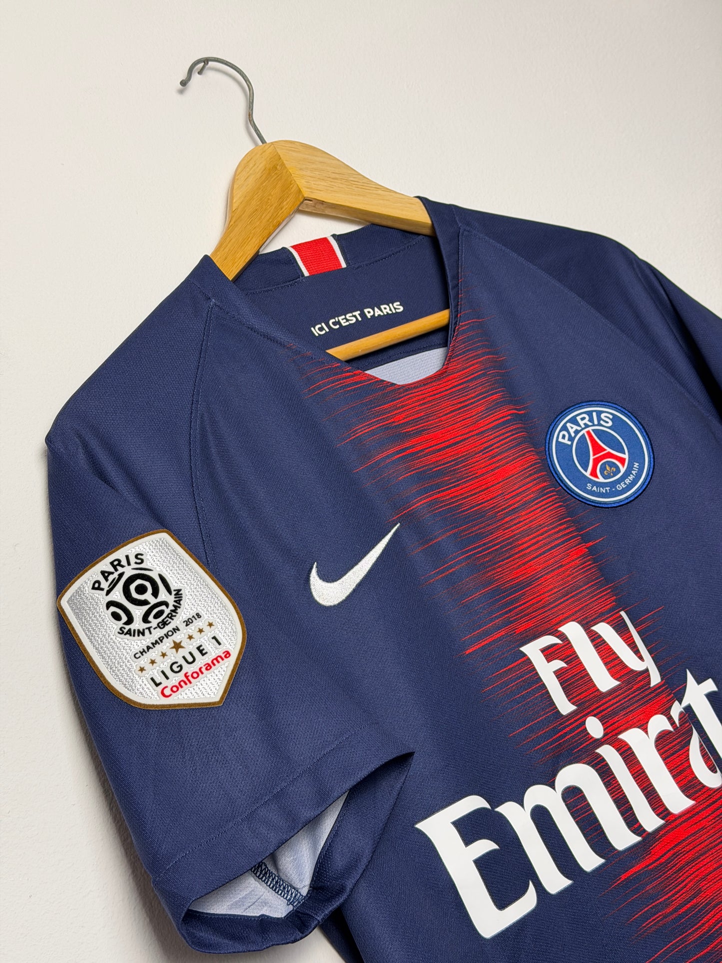 Neymar JR PSG 2018-19 home football shirt (M)