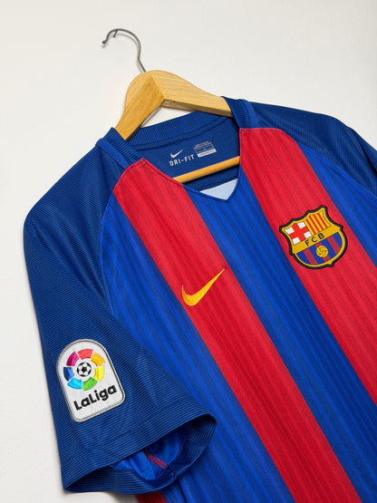 Lionel Messi FC Barcelona 2016-17 home football shirt (L)