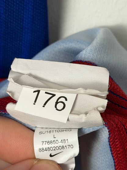 Lionel Messi FC Barcelona 2016-17 home football shirt (L)