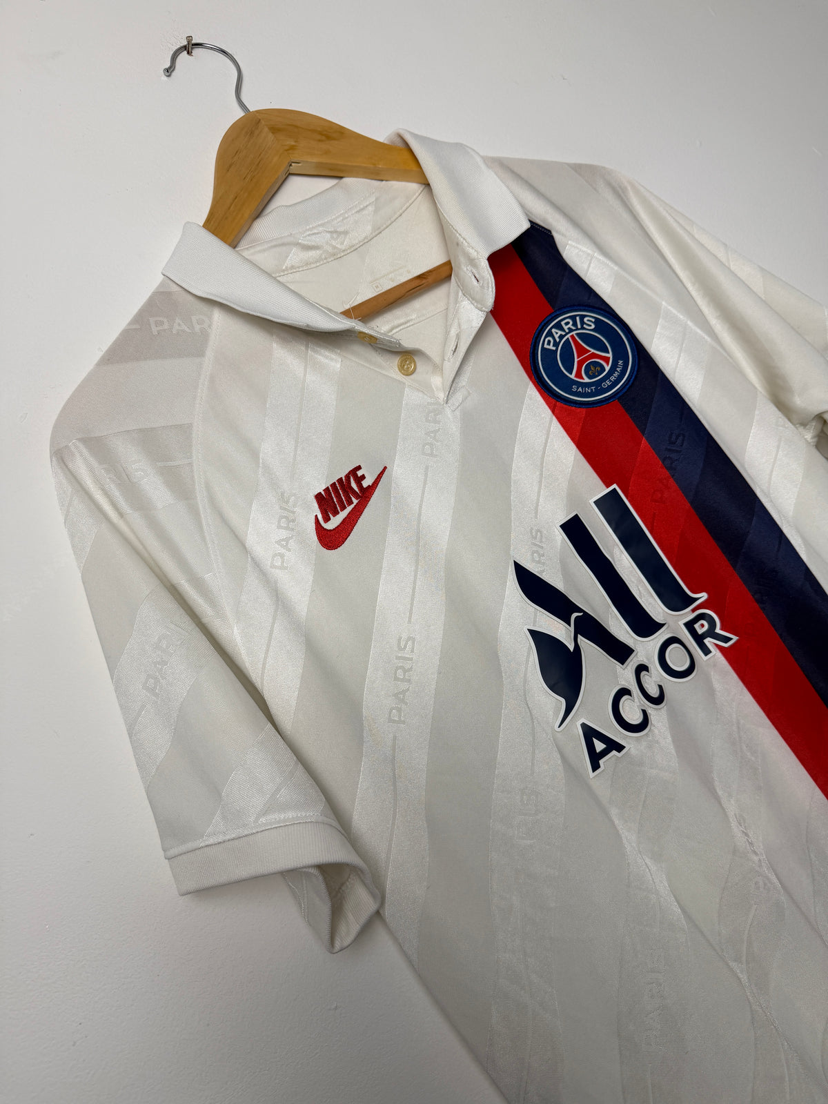 Kylian Mbappe PSG 2019-20 third football shirt (M)