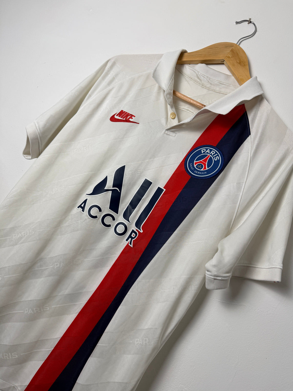 Kylian Mbappe PSG 2019-20 third football shirt (M)