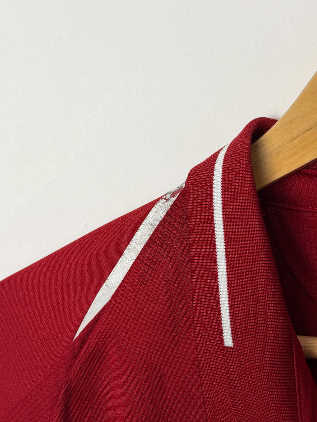Mohamed Salah Liverpool FC 2018-19 home football shirt (M)