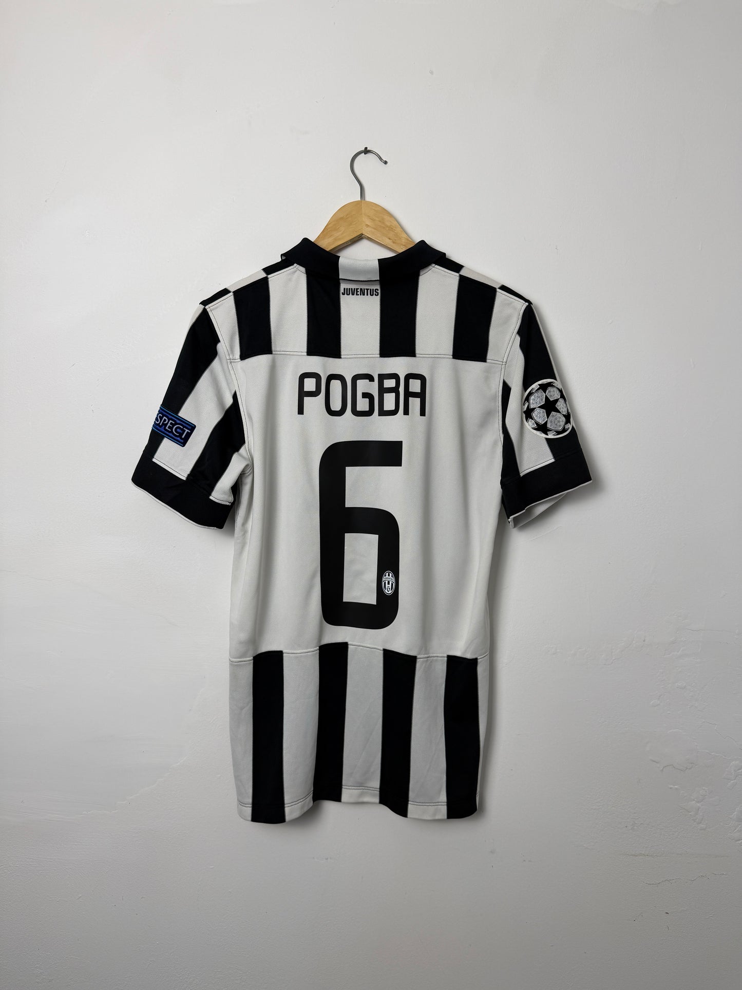 Paul Pogba Juventus FC 2014-15 home football shirt (M)