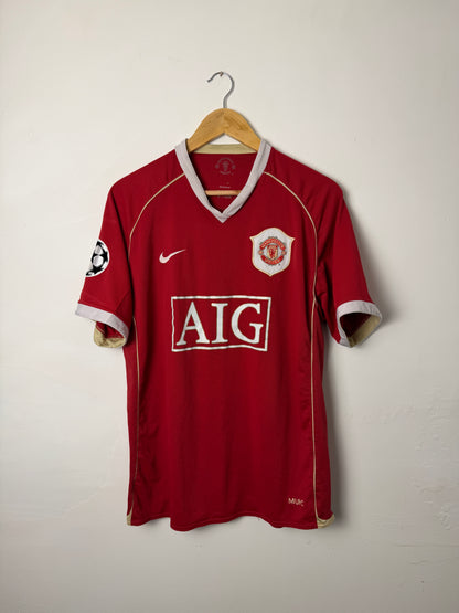 Cristiano Ronaldo Manchester United 2006-07 home football shirt (L)