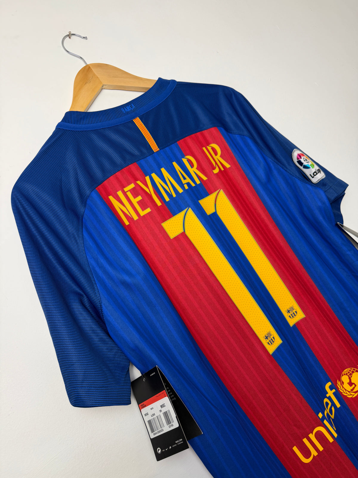 Neymar JR FC Barcelona 2016-17 home football shirt (L)