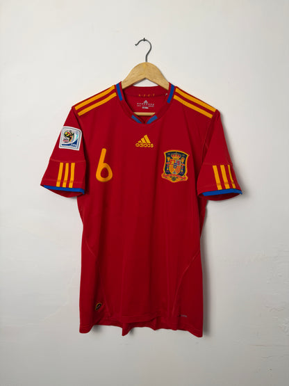 Andres Iniesta Spain 2010 World Cup home football shirt (M)