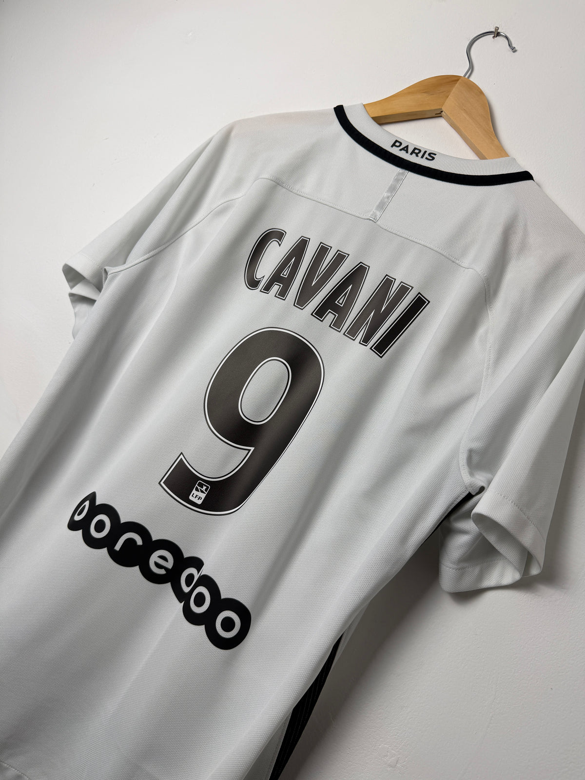 Edinson Cavani PSG 2016-17 third football shirt (L)