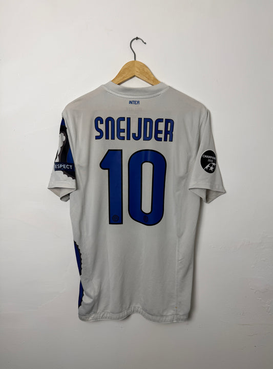 Wesley Sneijder Inter Milan 2010-11 away football shirt (M)