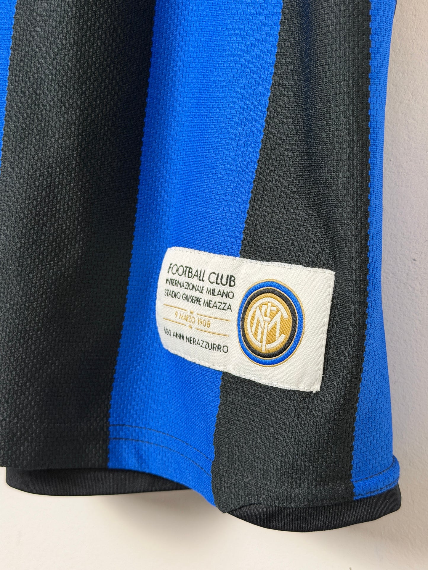 Zlatan Ibrahimovic Inter Milan 2007-08 home football shirt (L)