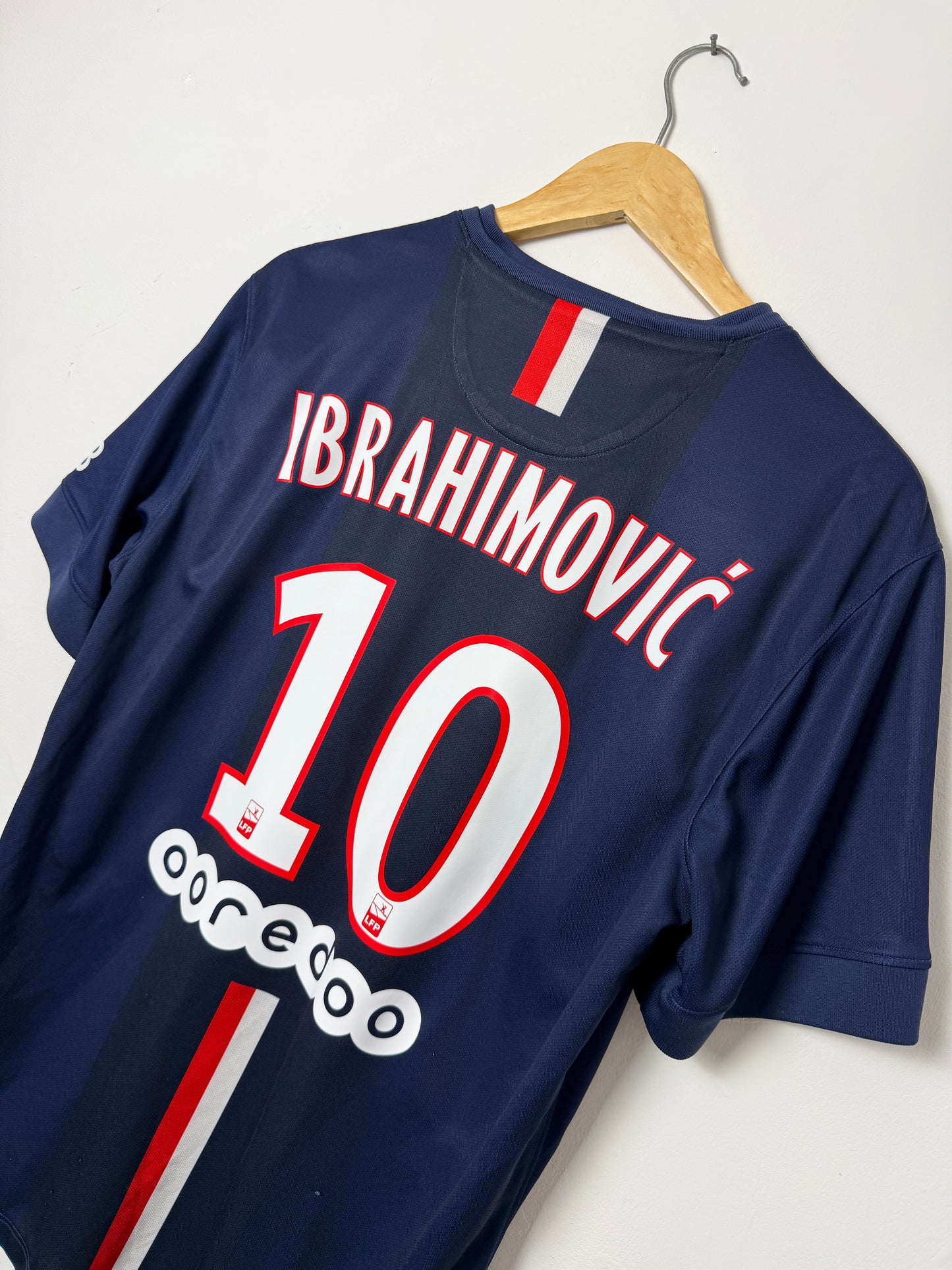 Zlatan Ibrahimovic PSG 2014-15 home football shirt (L)