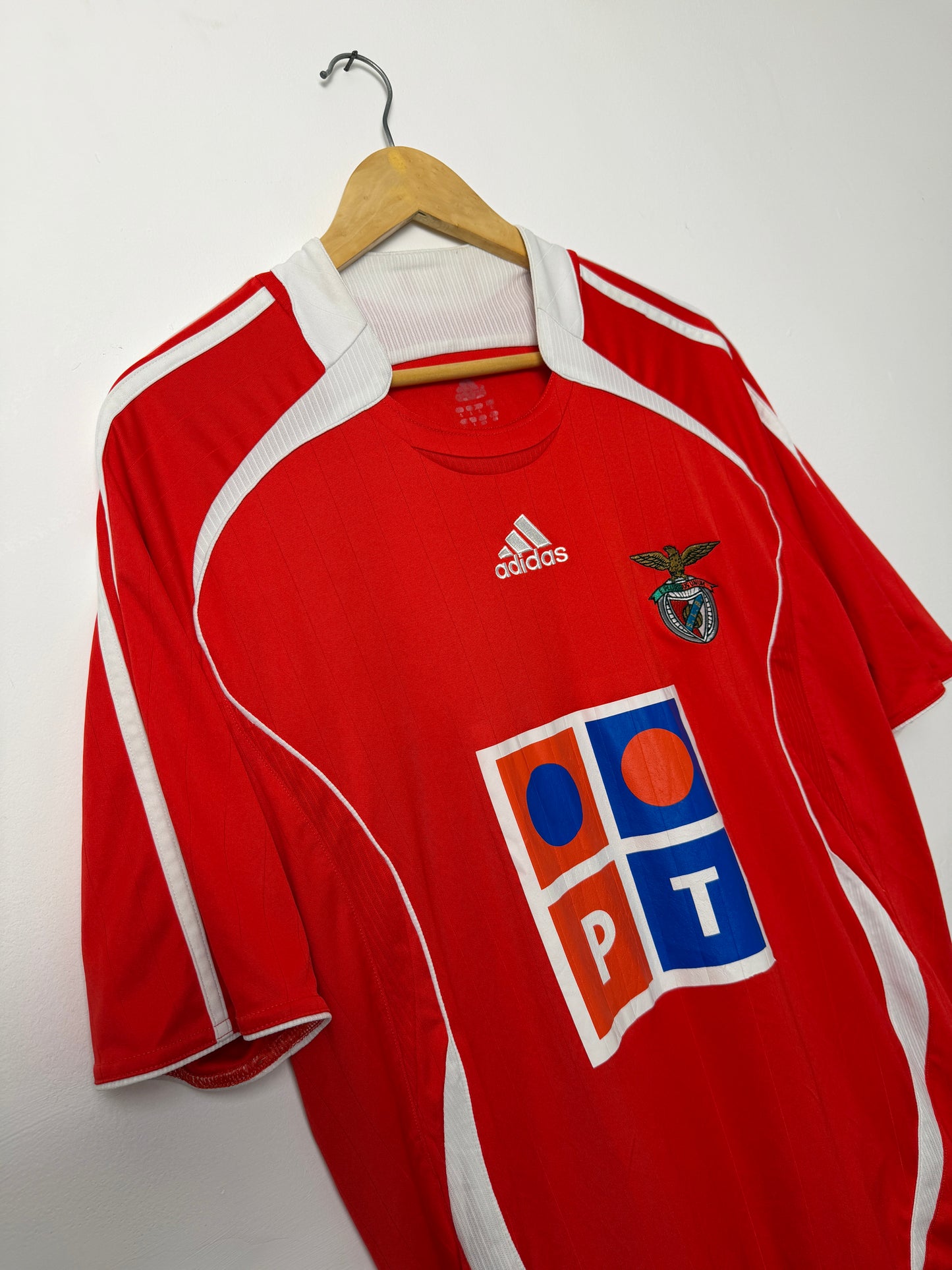 Rui Costa S.L. Benfica 2005-06 home football shirt (L)