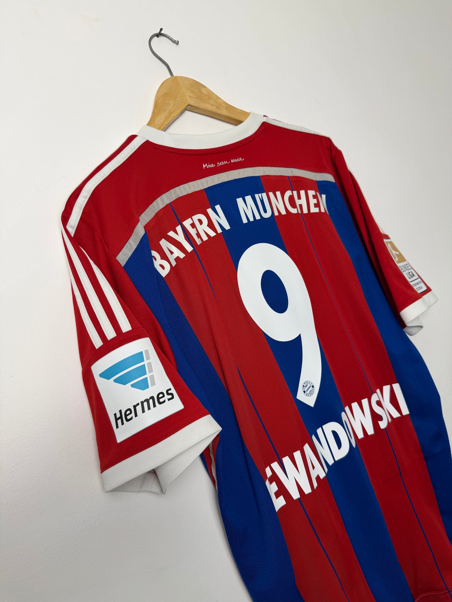 Robert Lewandowski FC Bayern Munich 2014-15 home football shirt (L)