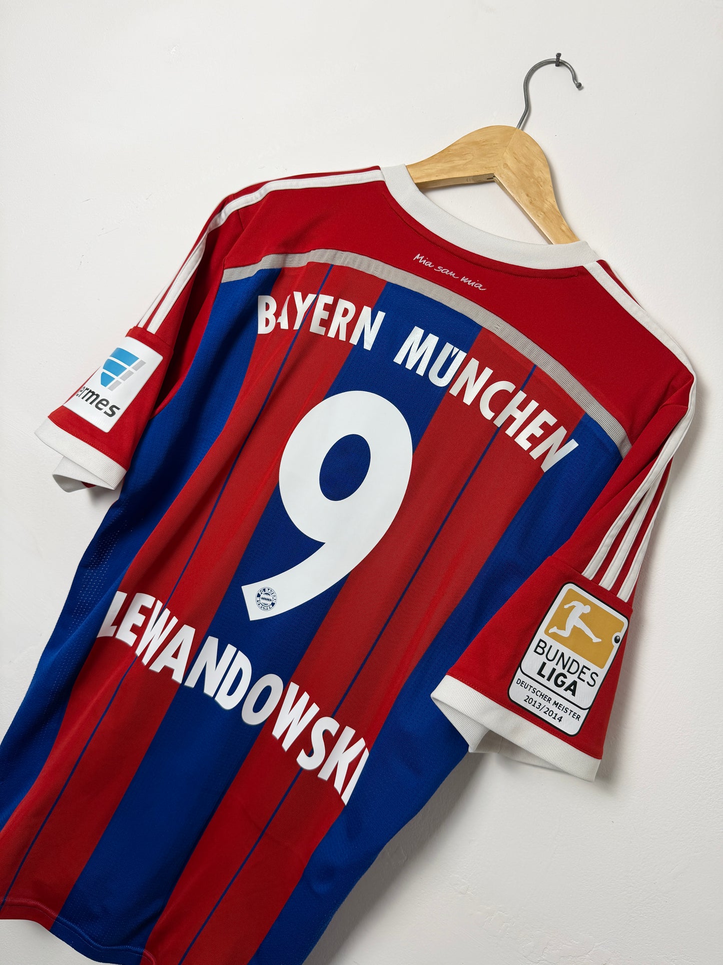 Robert Lewandowski FC Bayern Munich 2014-15 home football shirt (L)