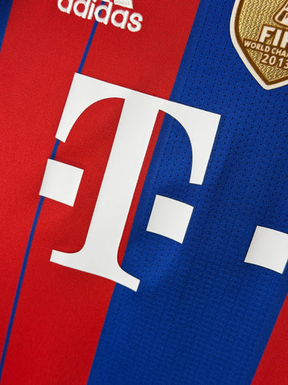 Robert Lewandowski FC Bayern Munich 2014-15 home football shirt (L)