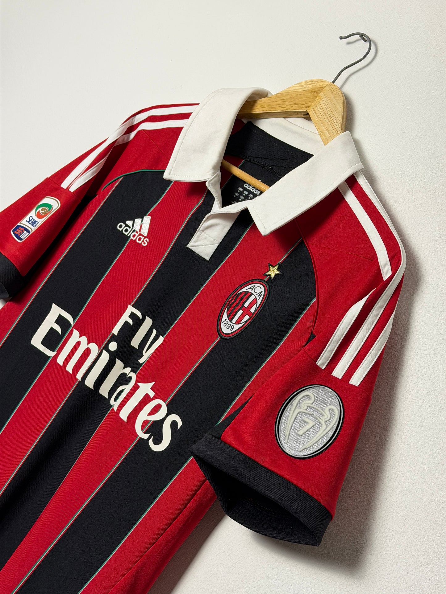 Mario Balotelli AC Milan 2012-13 home football shirt (M)