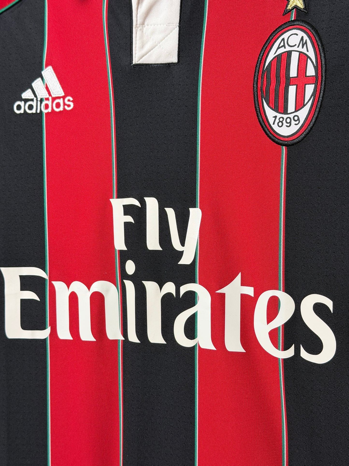 Mario Balotelli AC Milan 2012-13 home football shirt (M)
