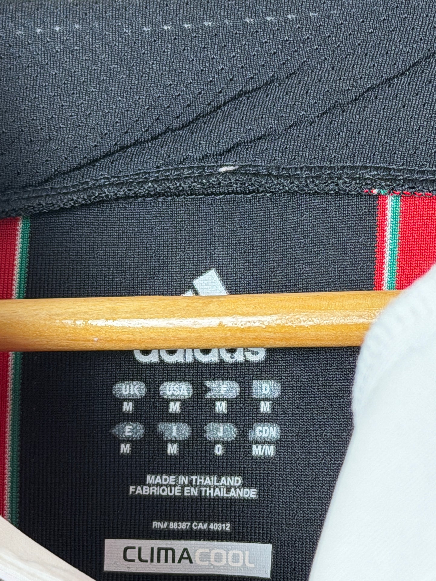 Mario Balotelli AC Milan 2012-13 home football shirt (M)