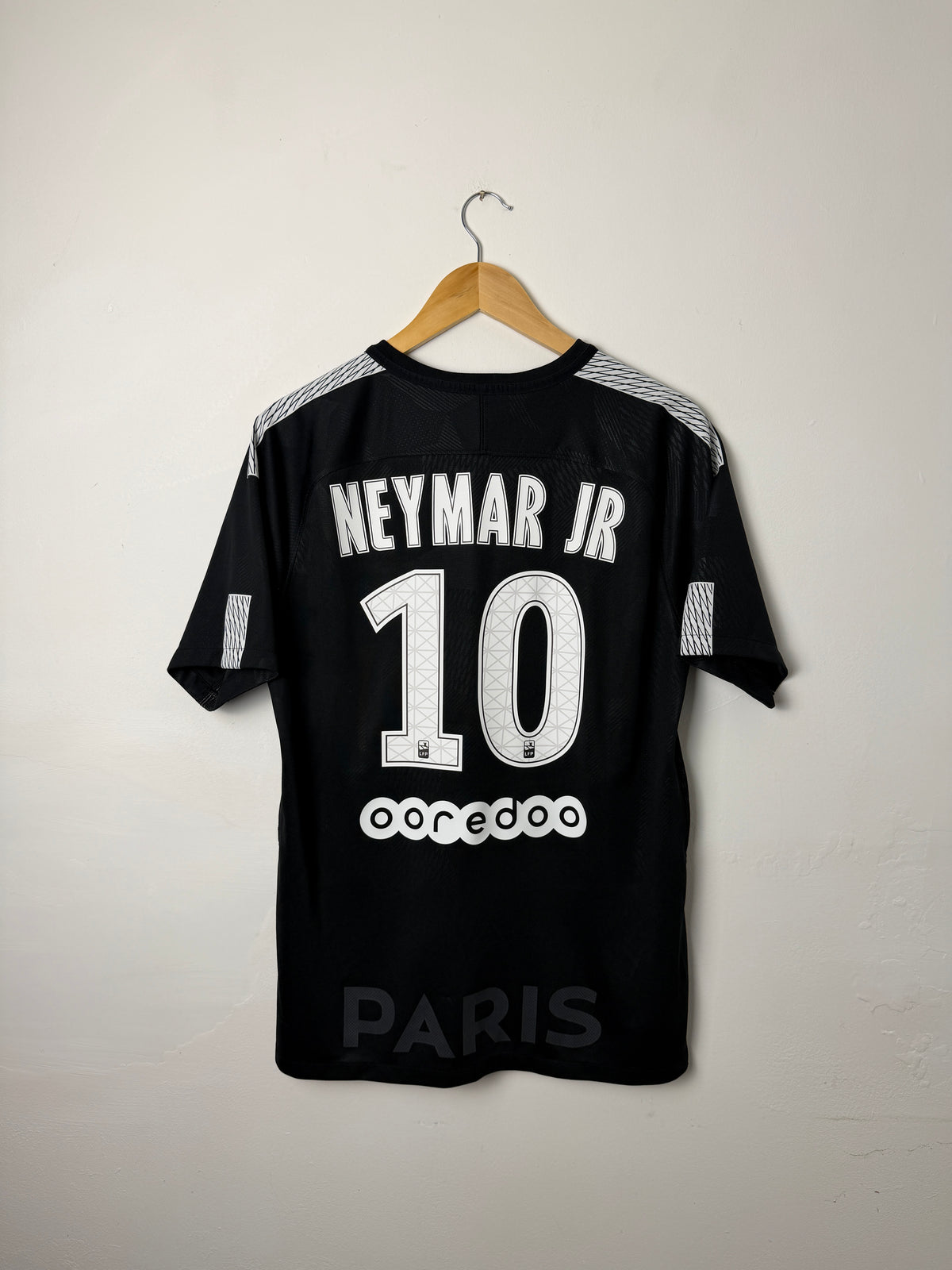 Neymar JR PSG 2017-18 third football shirt (M)